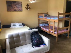 En eller flere senge i et værelse på Flat Lake Side Hotel SHOW DE FOGOS NA ORLA DO LAGO REVEILLON + 9 billeder