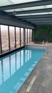 Πισίνα στο ή κοντά στο Hermoso departamento