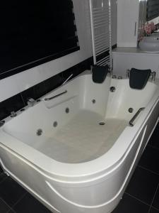 Ảnh trong thư viện ảnh của Restoran & Prenociste DVA BRATA ở Manastir