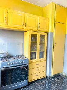 Kuchyň nebo kuchyňský kout v ubytování Jnelis Home