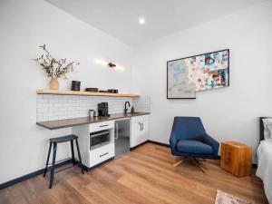 Kuchyň nebo kuchyňský kout v ubytování Uprise Bridgewater Lofts