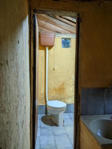 Ένα μπάνιο στο Casarão Aurora