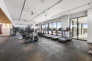 Fitness centrum a/nebo fitness zařízení v ubytování Kasa University-Airport Santa Clara