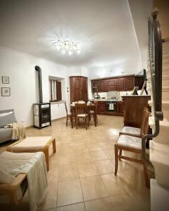 Η κουζίνα ή μικρή κουζίνα στο Via Roma 40 - apartment