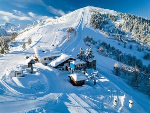 Lurisia Refuge - A stone's throw from the Spa v zimě