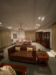 Istumisnurk majutusasutuses Luxury Villa Ensuite Room 4