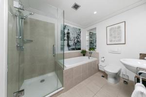 Ένα μπάνιο στο Spacious Sky Tower View! +13 φωτογραφίες