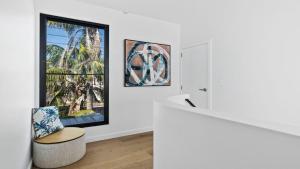 Fotografie z fotogalerie ubytování Pacific Chill 2 Mins Walk to Beach v destinaci Hawks Nest