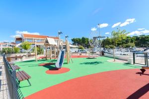Legeområdet for børn på Apartment and Rooms Artina