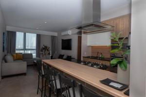 Η κουζίνα ή μικρή κουζίνα στο Luxury and Comfort in Gaudalajara 10 minutes away from Expo Guadalajara