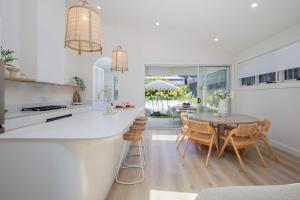 Φωτογραφία από το άλμπουμ του Nirvana, Mineral Swimming Pool, close to Beaches σε Long Jetty