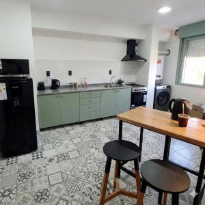 Η κουζίνα ή μικρή κουζίνα στο Trelew Cartref