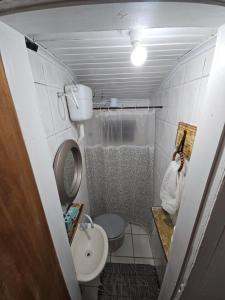 Ένα μπάνιο στο Pousada Nova Brasília Ilha do Mel