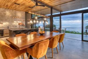 Køkken eller tekøkken på Exclusive Luxury Designer villa Oceanview - HR6 - Concierge