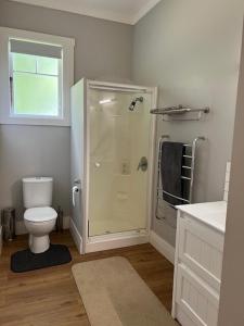 O baie la Wilben Cottage Patumahoe +16 fotografii