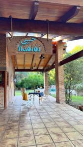 Φωτογραφία από το άλμπουμ του Casa con piscina a 600 metros de plaza de Villa de las Rosas σε Villa Las Rosas