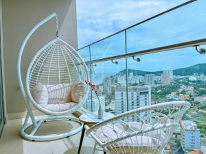 Balkón nebo terasa v ubytování The Song Your Home Apartment - Căn Hộ Du Lịch 5 Sao Cạnh Biển