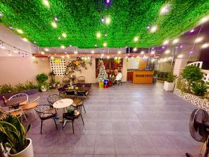 Posezení v ubytování Catba SunWoo Homestay & Hotel