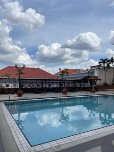 Kolam renang di atau dekat dengan De Palma Hotel Ampang