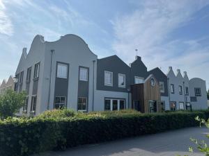 Budova, kde se prázdninový dům nachází