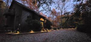 Το κτήριο όπου στεγάζεται  η παραθεριστική κατοικία