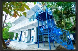 Clădirea în care este situat/ăcomplexul