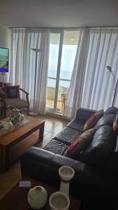 Χώρος καθιστικού στο CostaQuilen Departamento