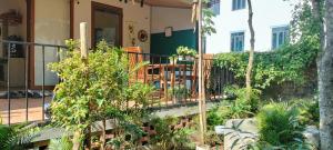 En have udenfor Sunny House