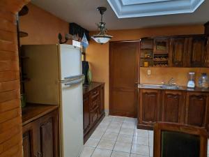 Η κουζίνα ή μικρή κουζίνα στο Casa San Lázaro +6 φωτογραφίες