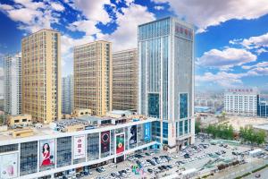 Udsigt til Nangaoying eller udsigt til byen taget fra hotellet