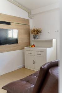 Kuchyň nebo kuchyňský kout v ubytování Three CoCo Villa AoNang Beach + 68 fotografií