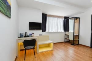 TV a/nebo společenská místnost v ubytování Merits Hotel Cameron Highlands