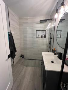 Imagen de la galería de Comfortable Room in heart of Burbank, en Burbank