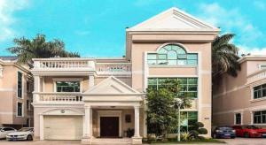 Το κτήριο όπου στεγάζεται  το ξενοδοχείο