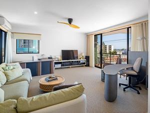 Et tv og/eller underholdning på Marine Apartments Redcliffe