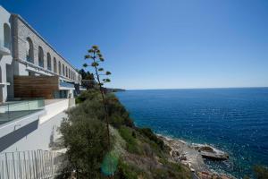 Foto dalla galleria di Luxury Apartment Palais Maeterlinck a Nizza