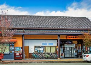 Tòa nhà nơi nhà nghỉ B&B tọa lạc +48 ảnh