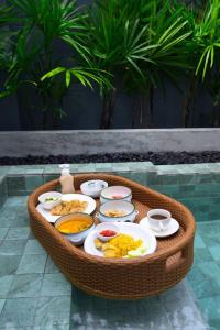 Φαγητό σε αυτή η παραθεριστική κατοικία ή κάπου εκεί κοντά