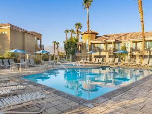 Bazén v ubytování Marriott's Desert Springs Villas I - STUDIO nebo v jeho okolí