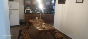 Η κουζίνα ή μικρή κουζίνα στο Senasuma Homestay