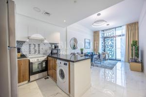 Galería fotográfica de Bloomfields Executive 2BR Apt The Gate Masdar en Abu Dabi