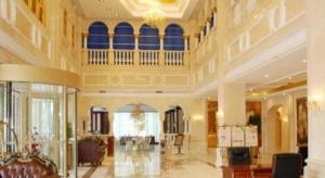 Гостиная зона в Vienna Hotel Qingdao Jiaozhou Branch