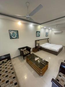 Fotografie z fotogalerie ubytování Hotel Solitaire v destinaci Ambāla Cantonment + 24 fotografií