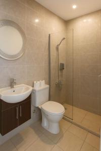 Koupelna v ubytování Rainbow Street Studio Cozy Central