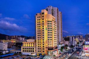 Γενική άποψη της πόλης Huizhou ή θέα της πόλης από  αυτό το ξενοδοχείο