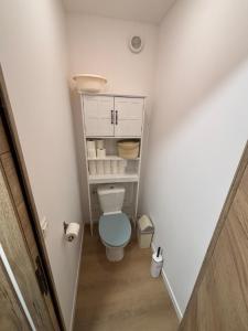 Koupelna v ubytování Appartement au pied des pistes + 9 fotografií