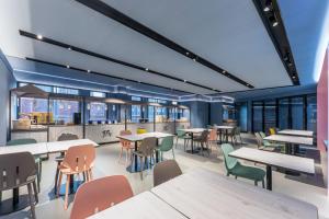 Restaurace v ubytování Hanting Hotel Nanjing Jiangning Jiaotong University Subway Station