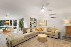 Гостиная зона в White Haven on Sandy
