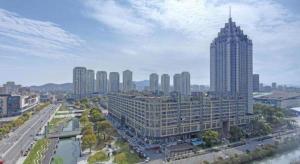 Общий вид на город Mapu или вид на город из отеля