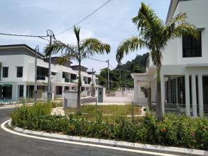 El edificio en el que está la villa